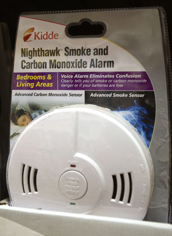 More than 450,000 smoke alarms recalled due to risk of failure
