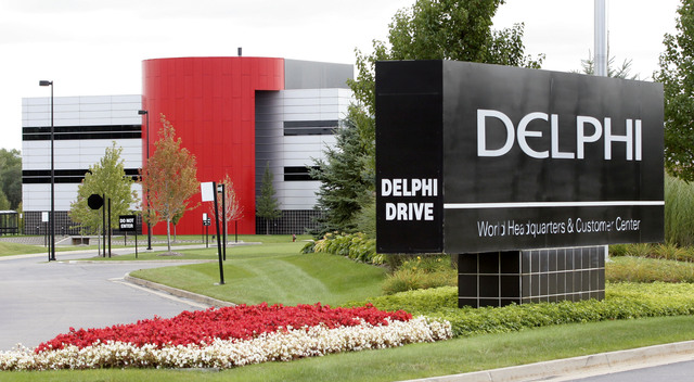 Delphi plans split into tech, traditional companies by April
