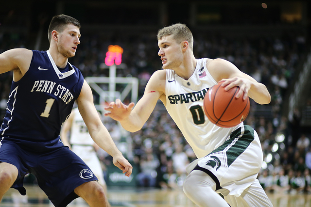 No 2 Michigan State loses F Kyle Ahrens with foot injury