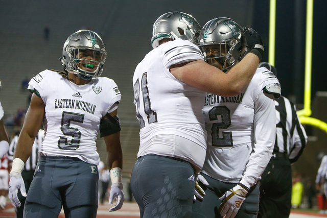 Roback sets career record in Eastern Michigan's 27-24 win