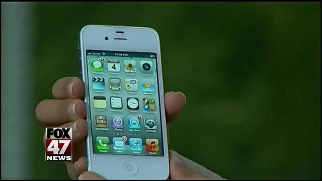 Apple considering reimbursing customers who paid $79 for battery replacement
