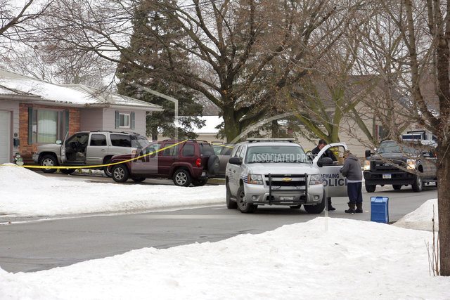 No domestic violence calls at home before 3 deaths