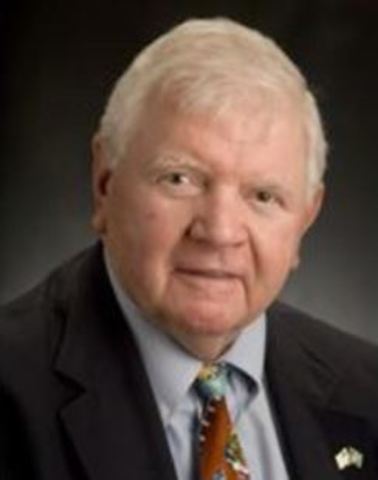 George Perles, citing health, resigns as MSU trustee